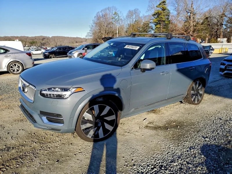 Volvo XC90, Ultimate