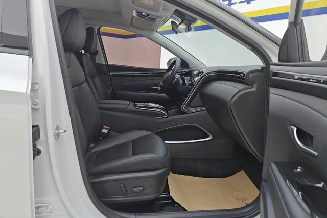 Hyundai Tucson L LUX  Premium Edition