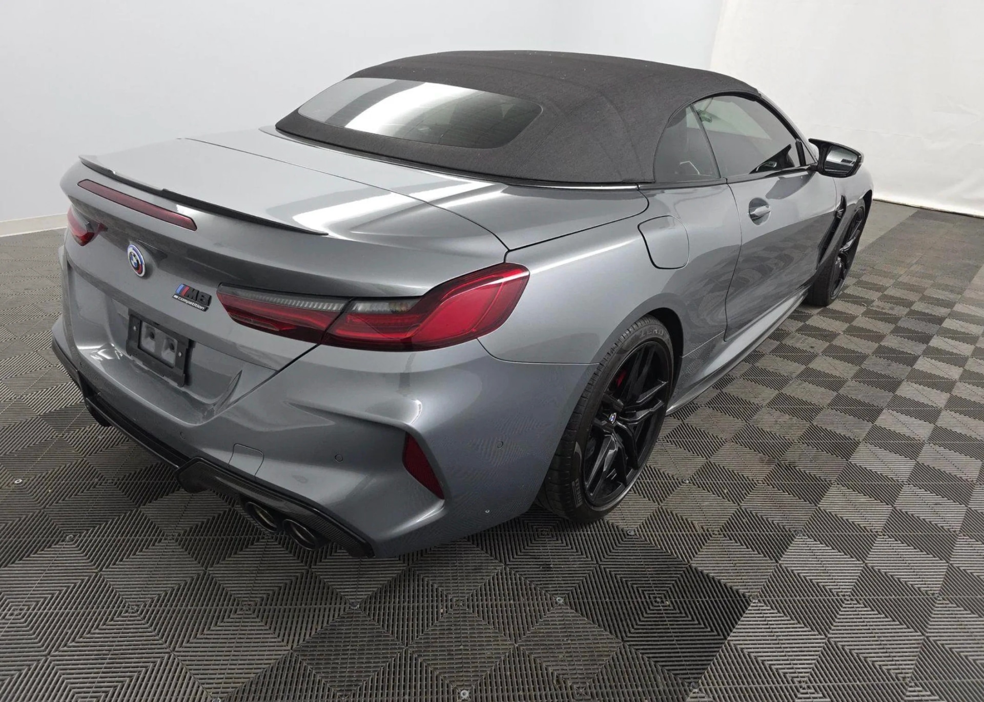 BMW M8 COMPETITION