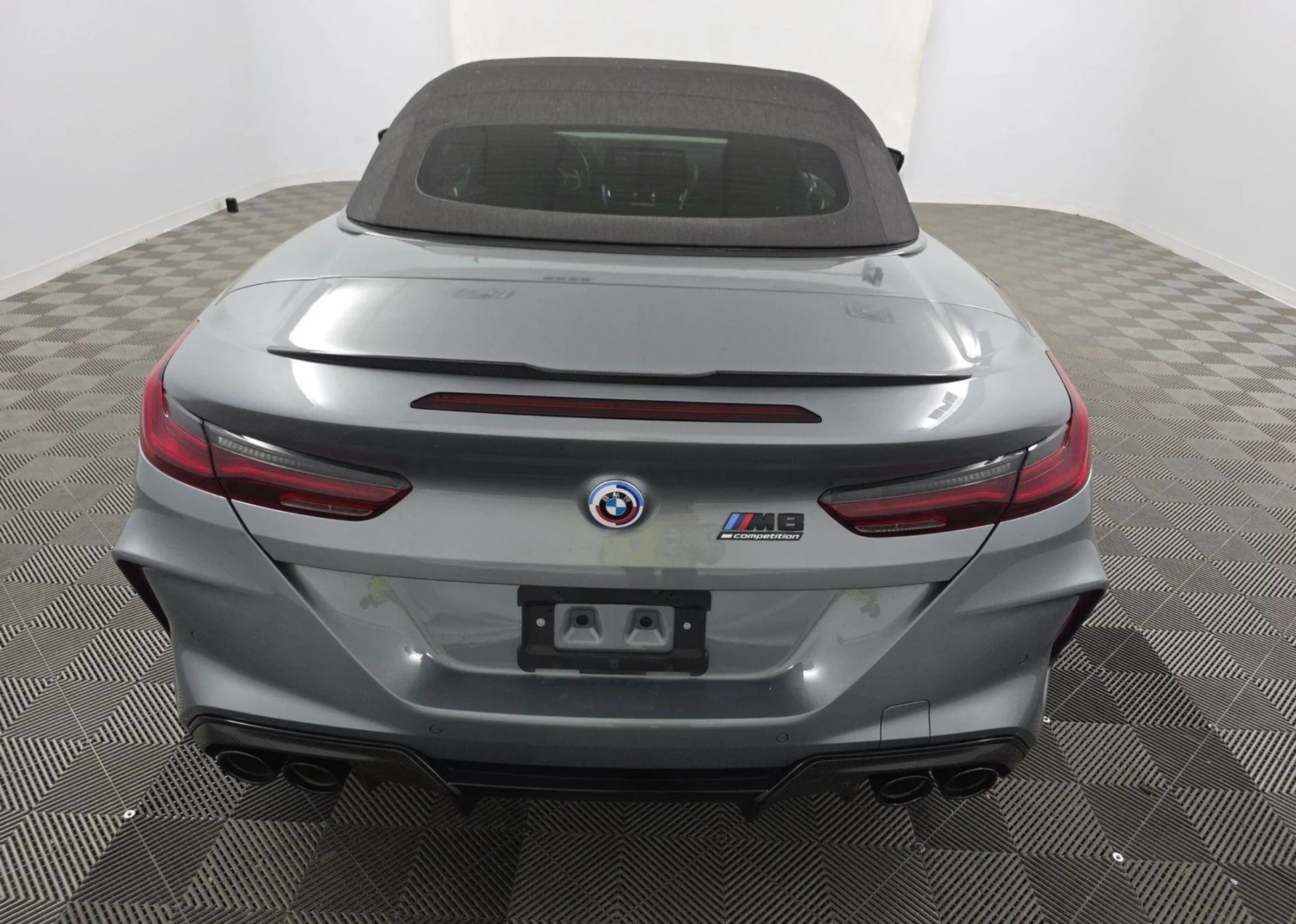 BMW M8 COMPETITION