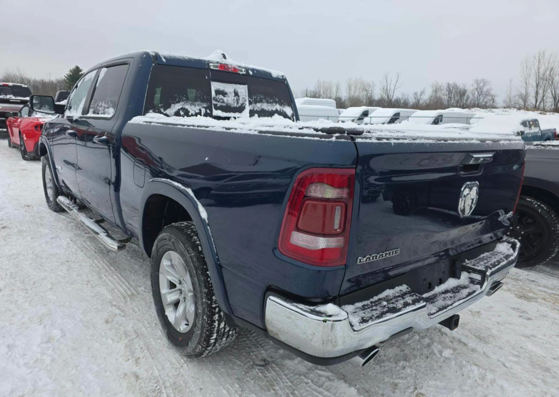 Ram 1500 Laramie Crew Cab Medium Bed