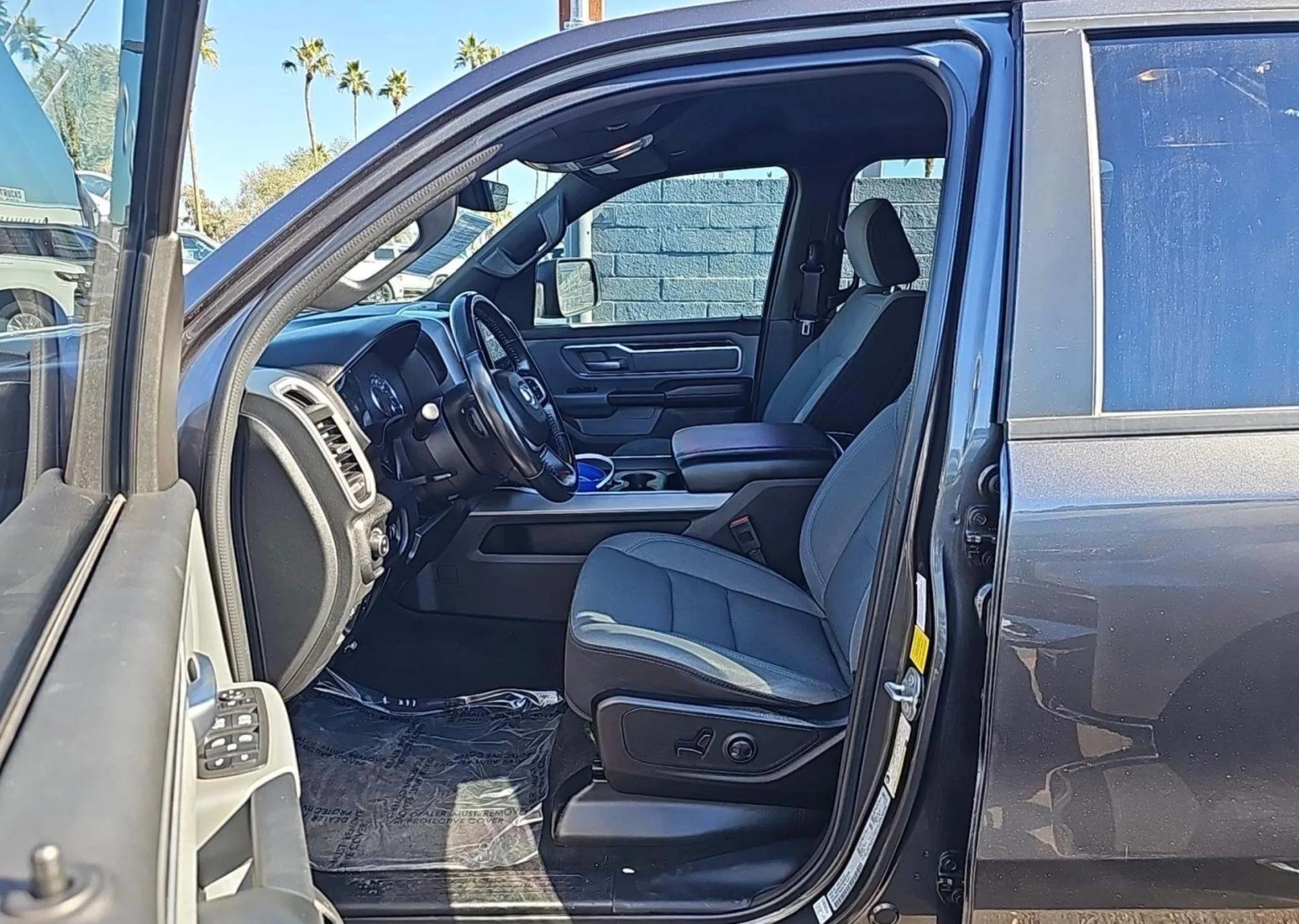Ram 1500 Big Horn Crew Cab Short Bed