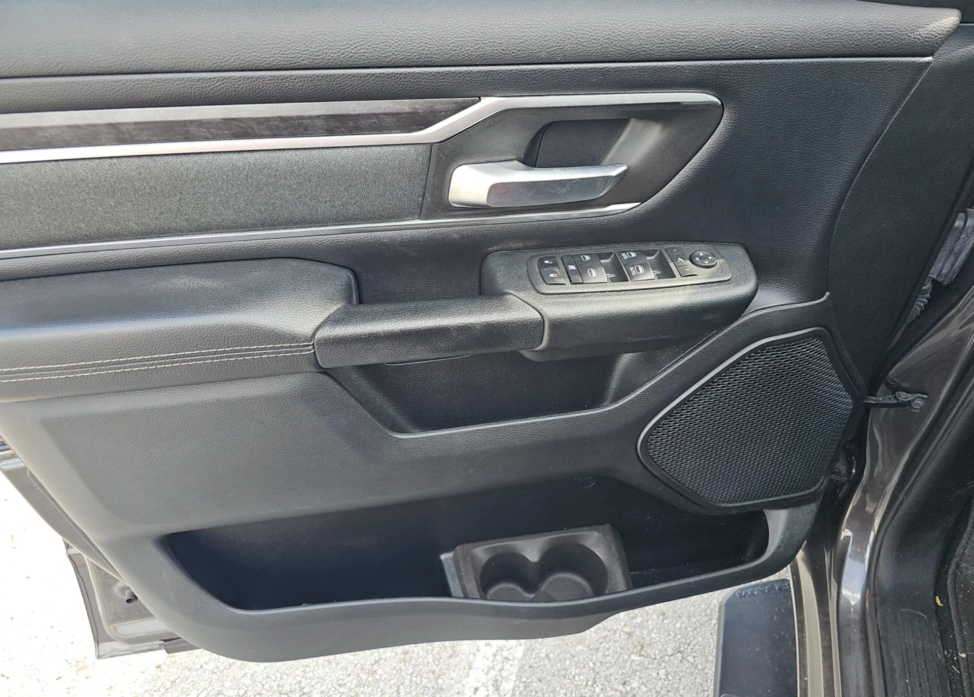 Ram 1500 Big Horn Crew Cab Short Bed