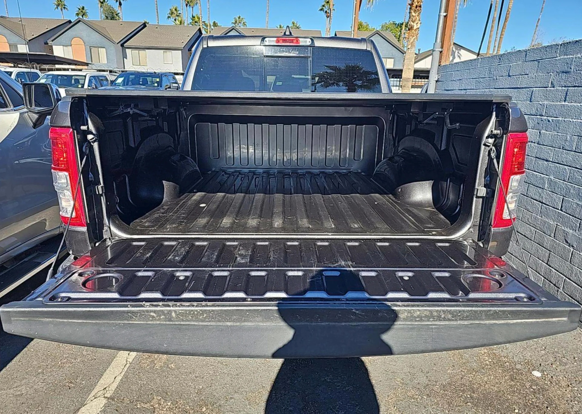Ram 1500 Big Horn Crew Cab Short Bed