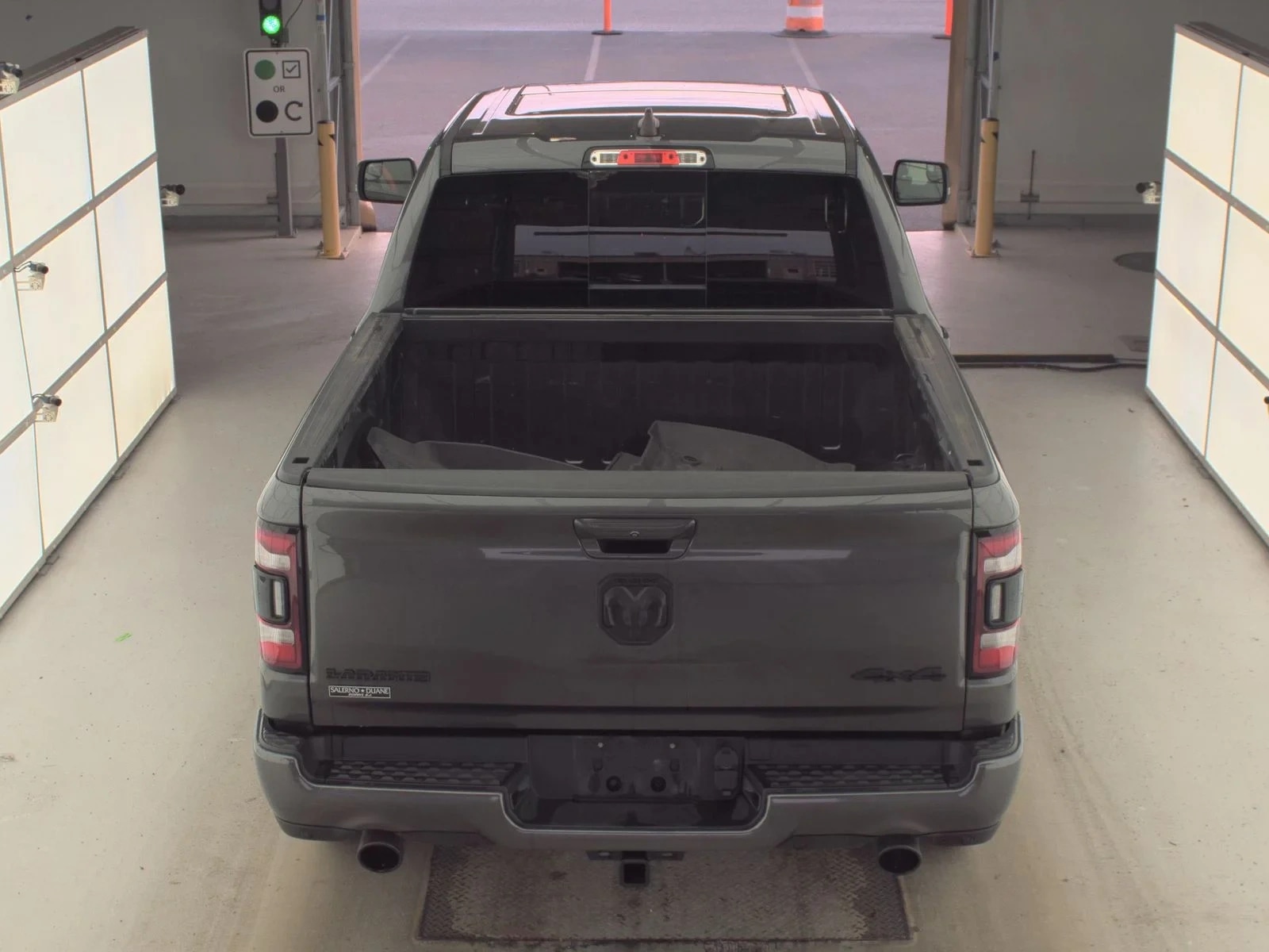 Ram 1500 Laramie Crew Cab Short Bed
