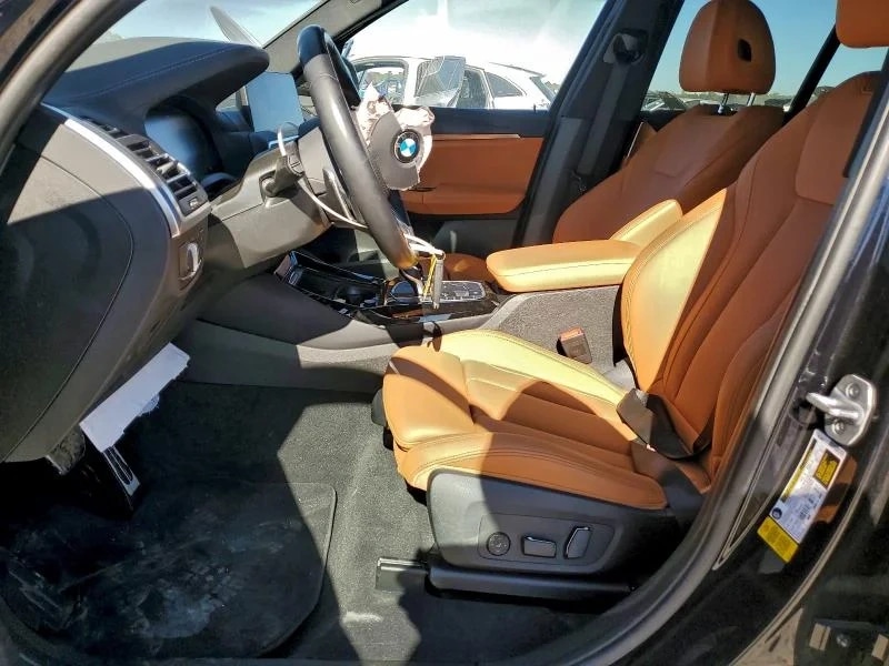 BMW X3 30I