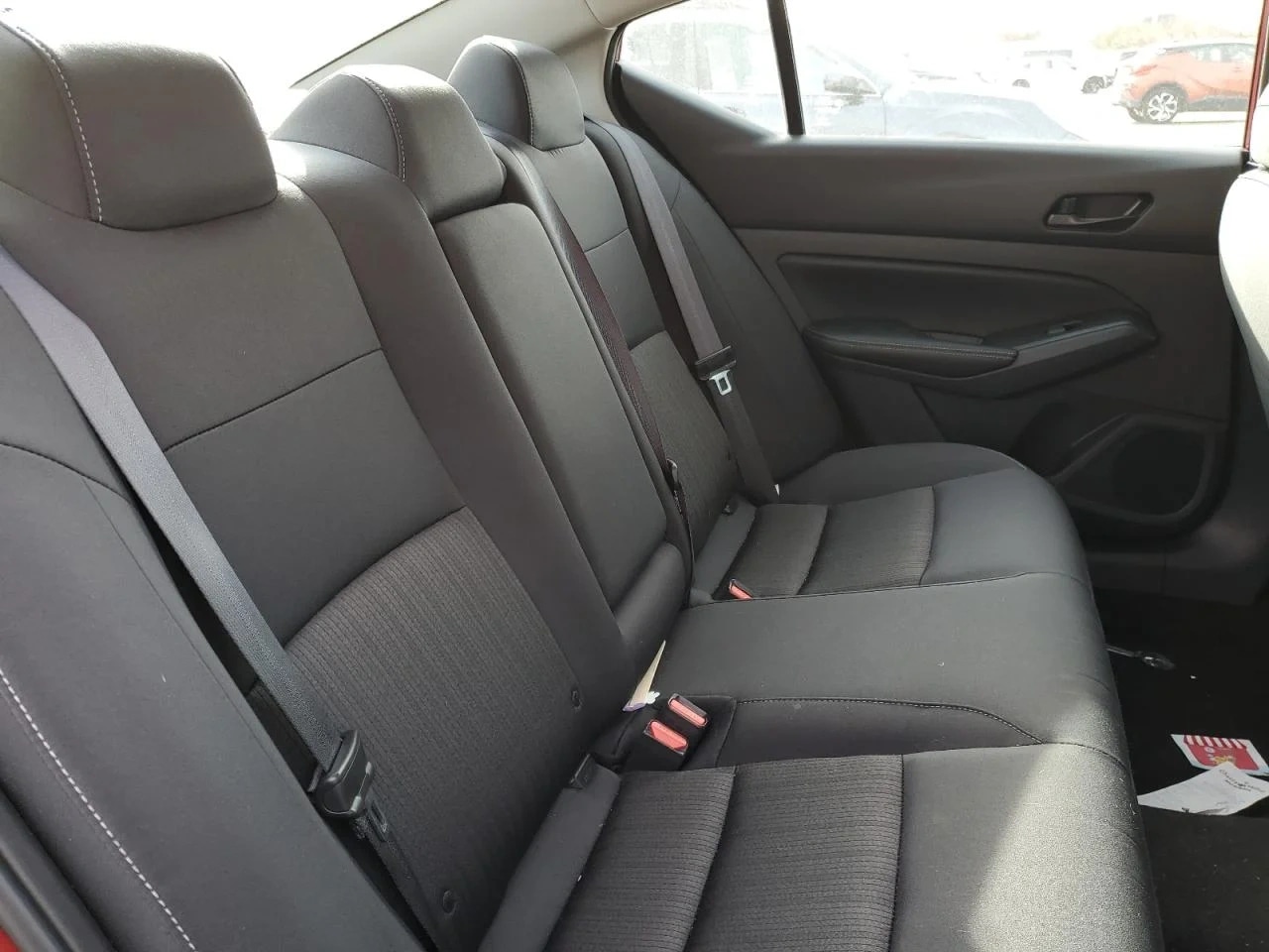 Nissan Altima, SV