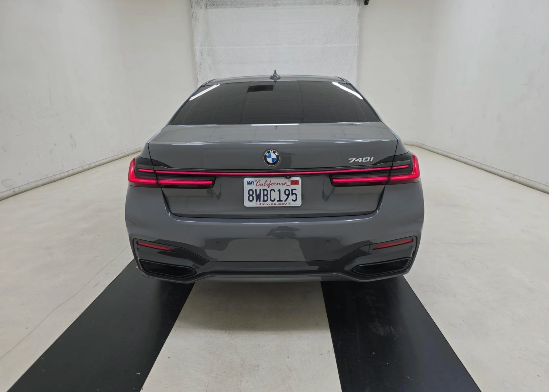 BMW 7 - 740I