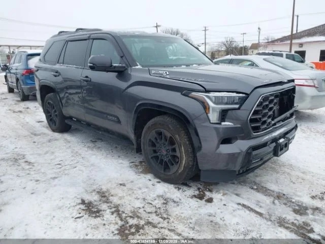 TOYOTA SEQUOIA PLATINUM