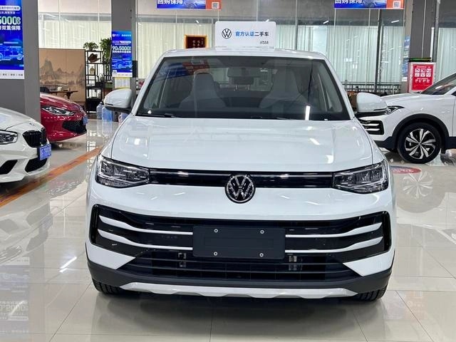 Volkswagen Tharu Elite 1.5L Advanced Edition