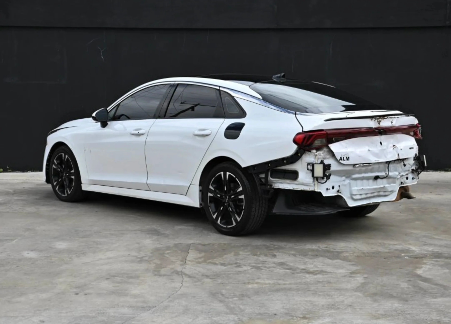 KIA K5, Gt Line