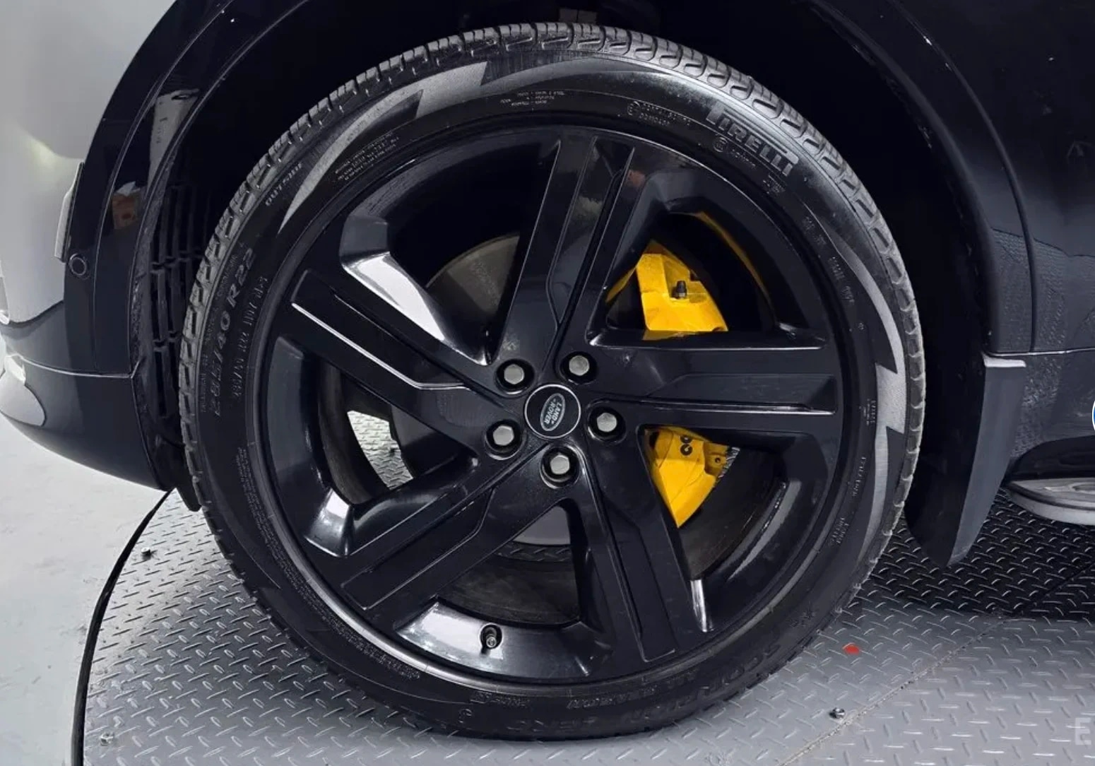Land Rover Discovery 5 P360 HSE
