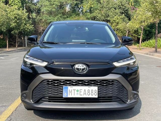 Toyota Land Cruiser 2.0L CVT