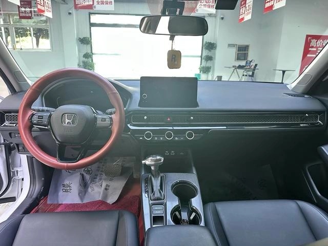 Honda Civic HATCHBACK 240TURBO CVT