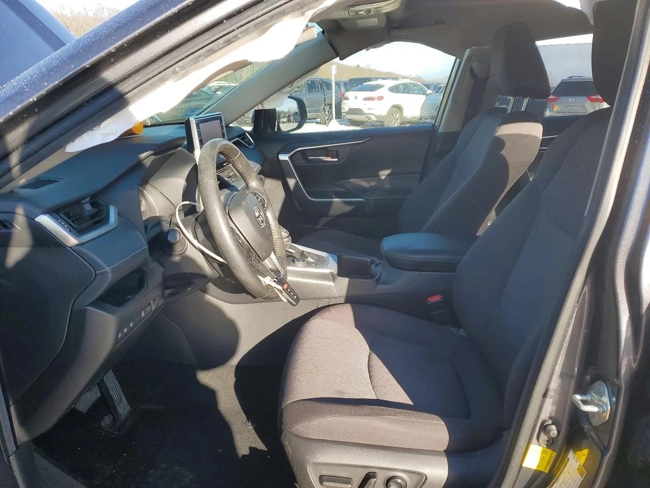 TOYOTA RAV4 XLE