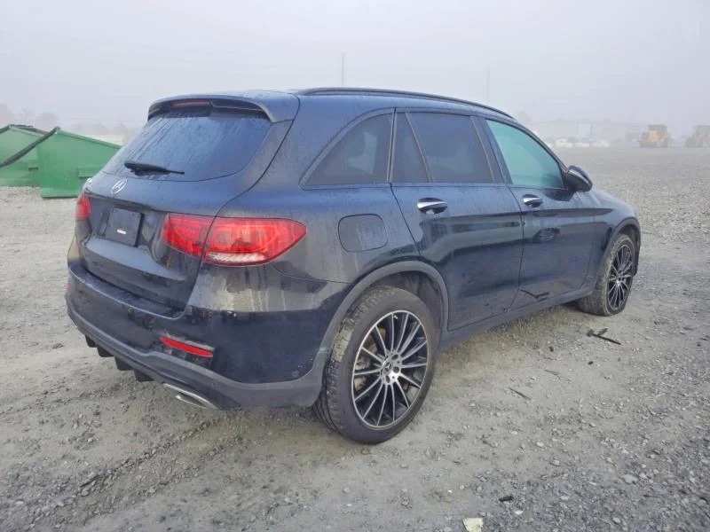 MERCEDES-BENZ GLC 300