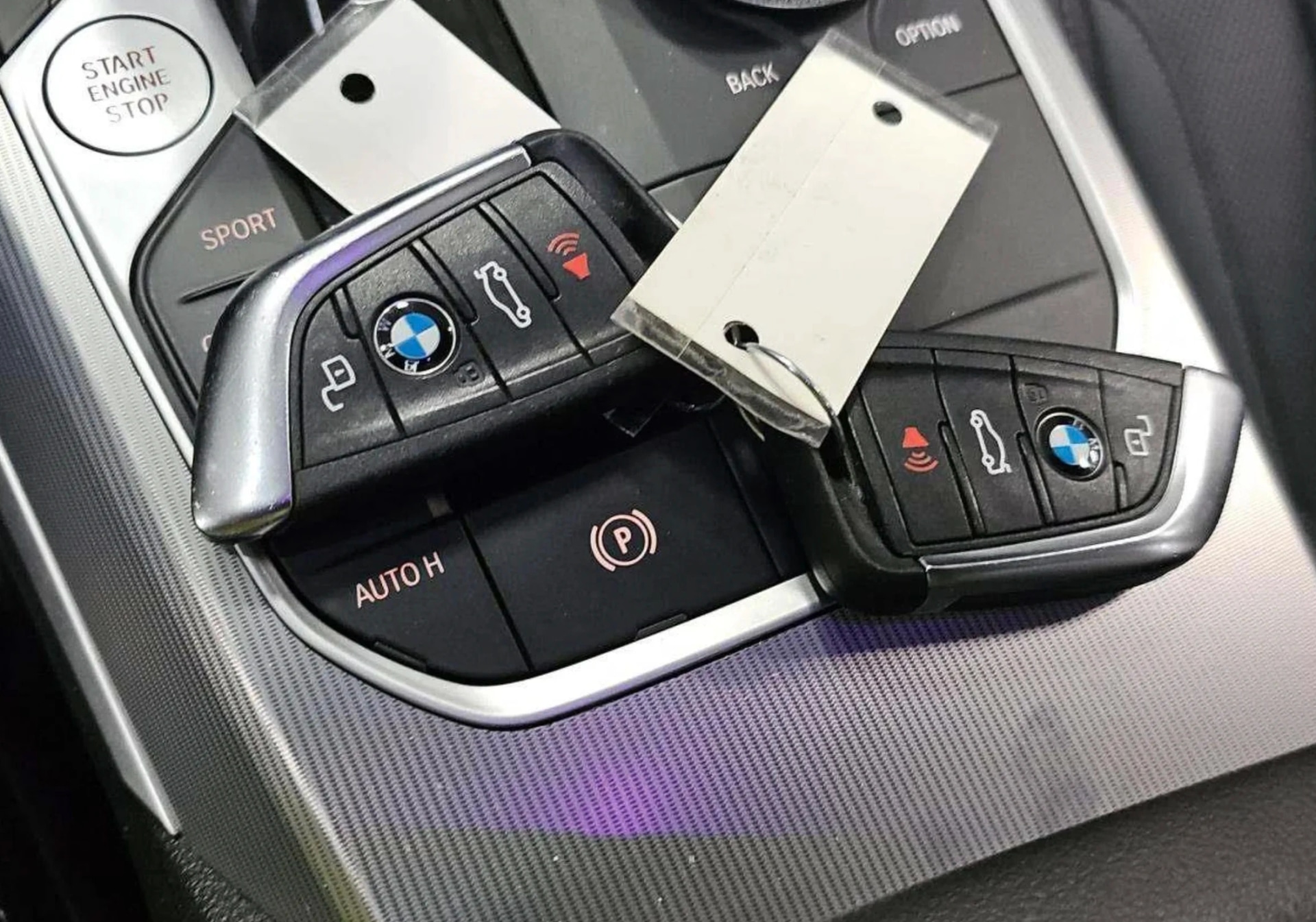 BMW 3 330I