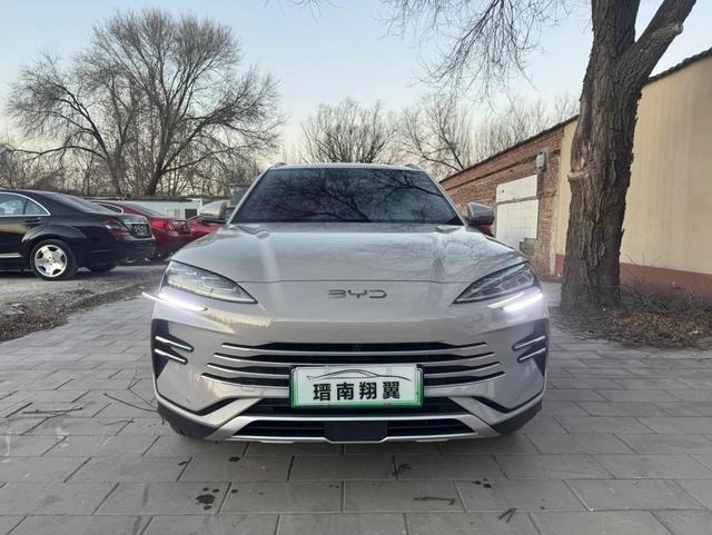 BYD PLUS DM-i