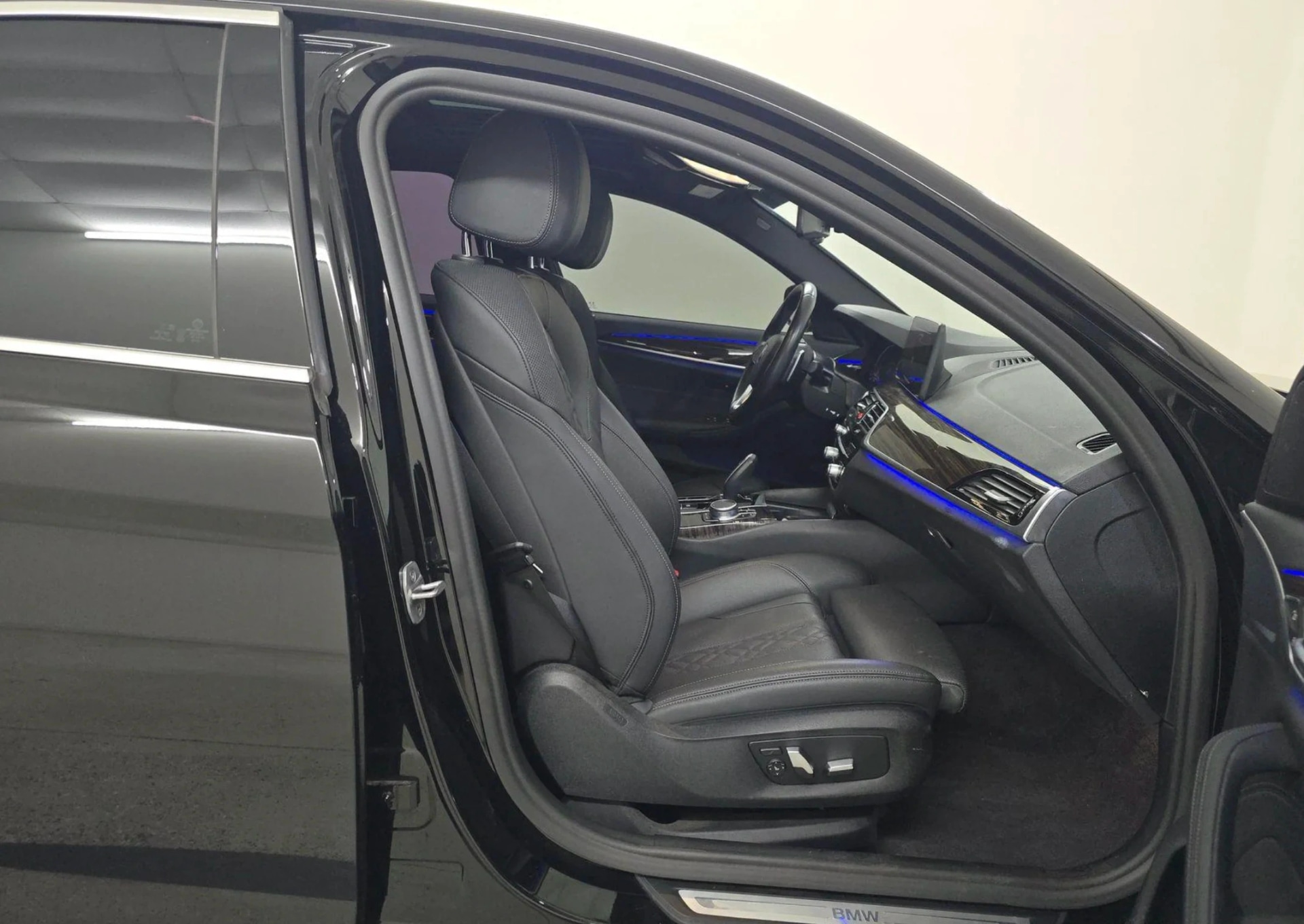 BMW 5 530I