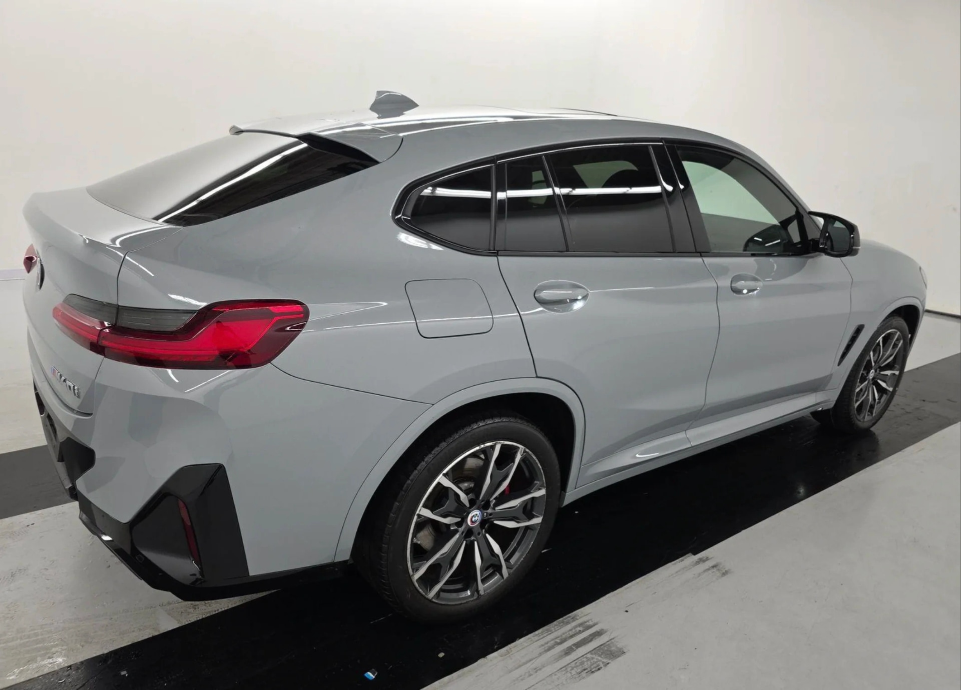 BMW X4 M40I
