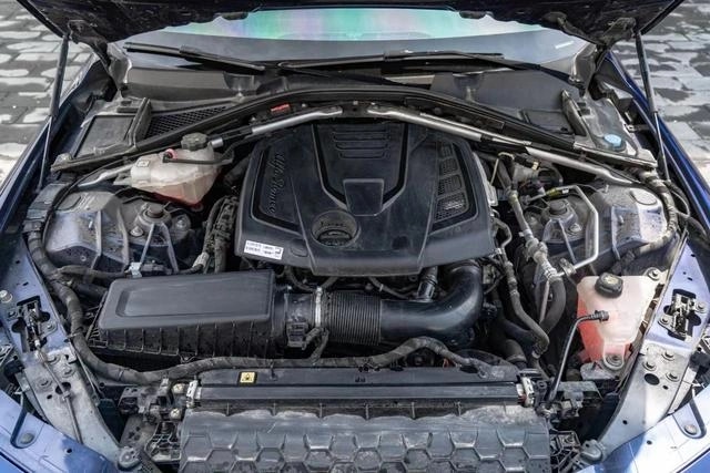 Alfa Romeo Giulia 2.0T 200HP