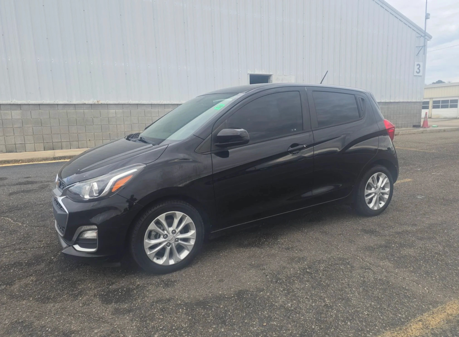 Chevrolet Spark 1LT 1SD