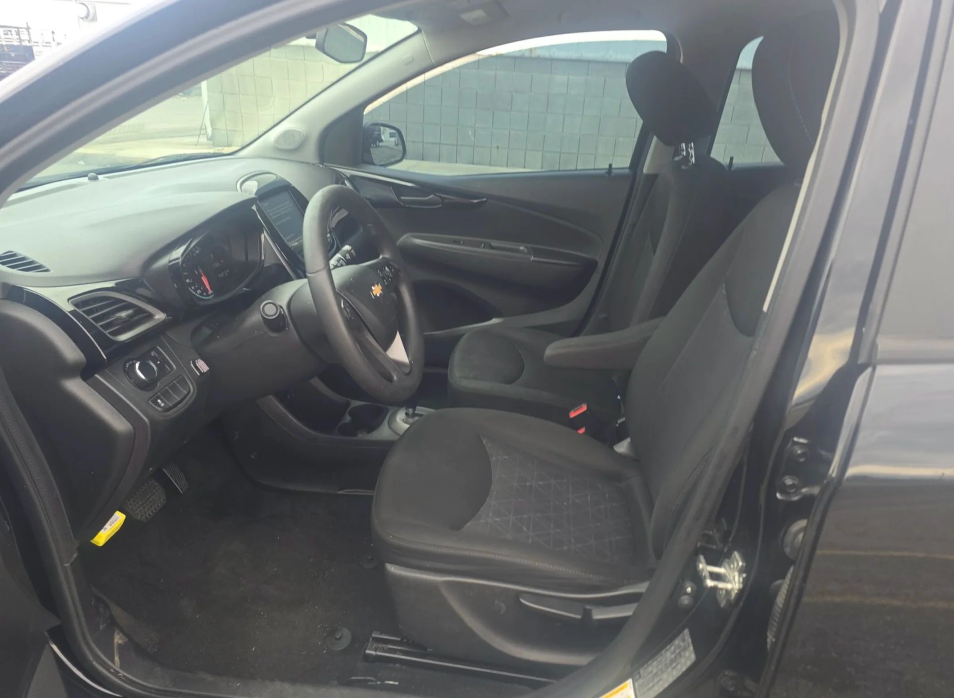 Chevrolet Spark 1LT 1SD