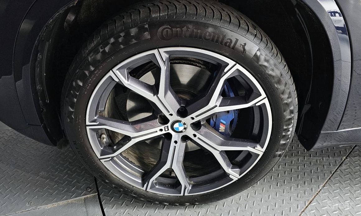 BMW X5 (G05) xDrive 40i M