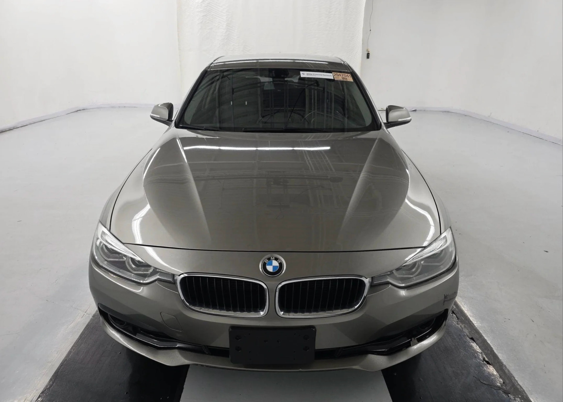 BMW 320I