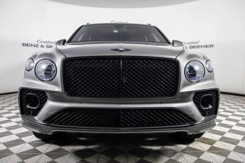 Bentley Bentayga V8