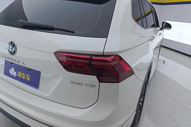 Volkswagen TiguanL 2022 330TSI R-Line