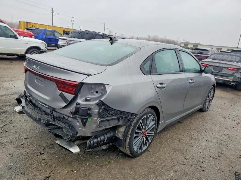 KIA Forte, GT