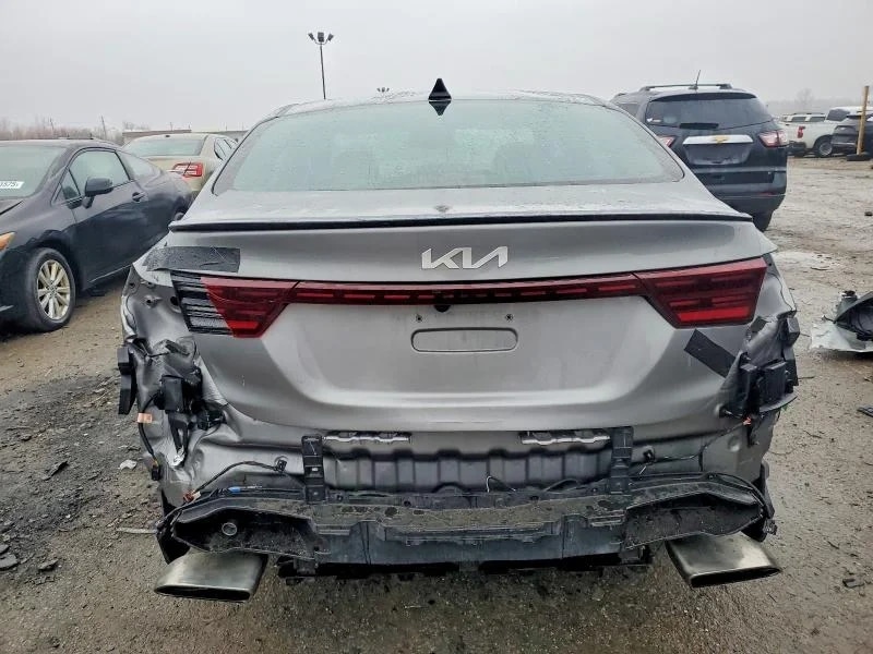 KIA Forte, GT