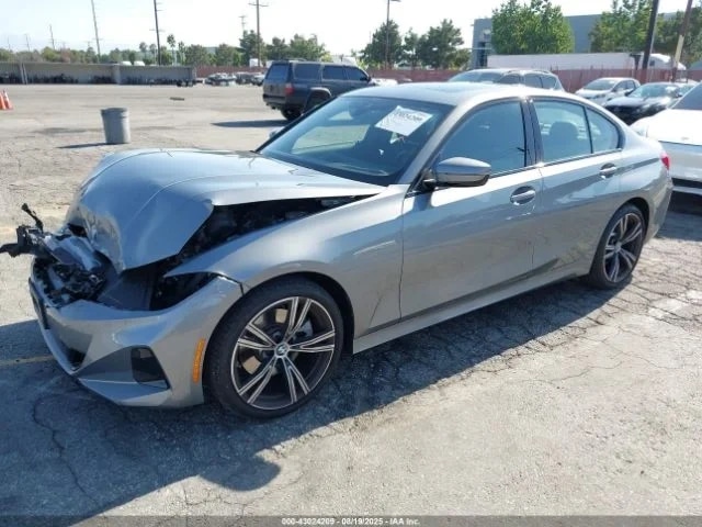 BMW 330I