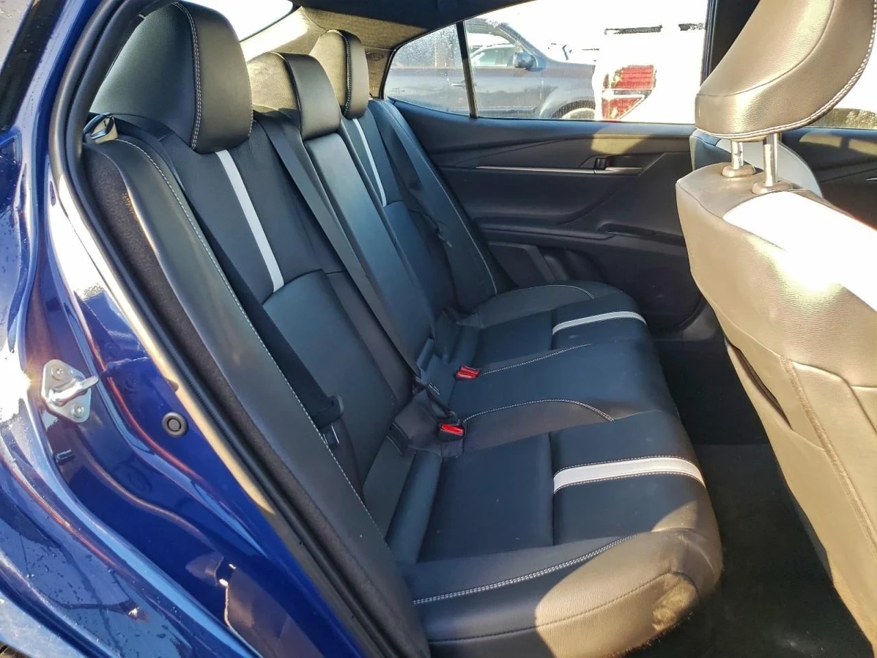TOYOTA CAMRY XSE