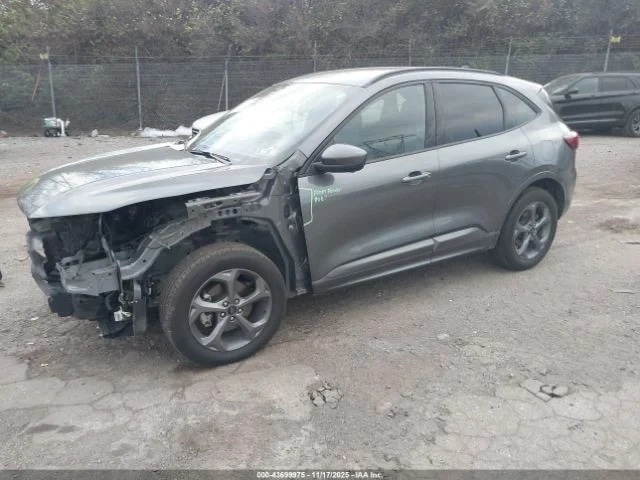 FORD ESCAPE ST-LINE SELECT
