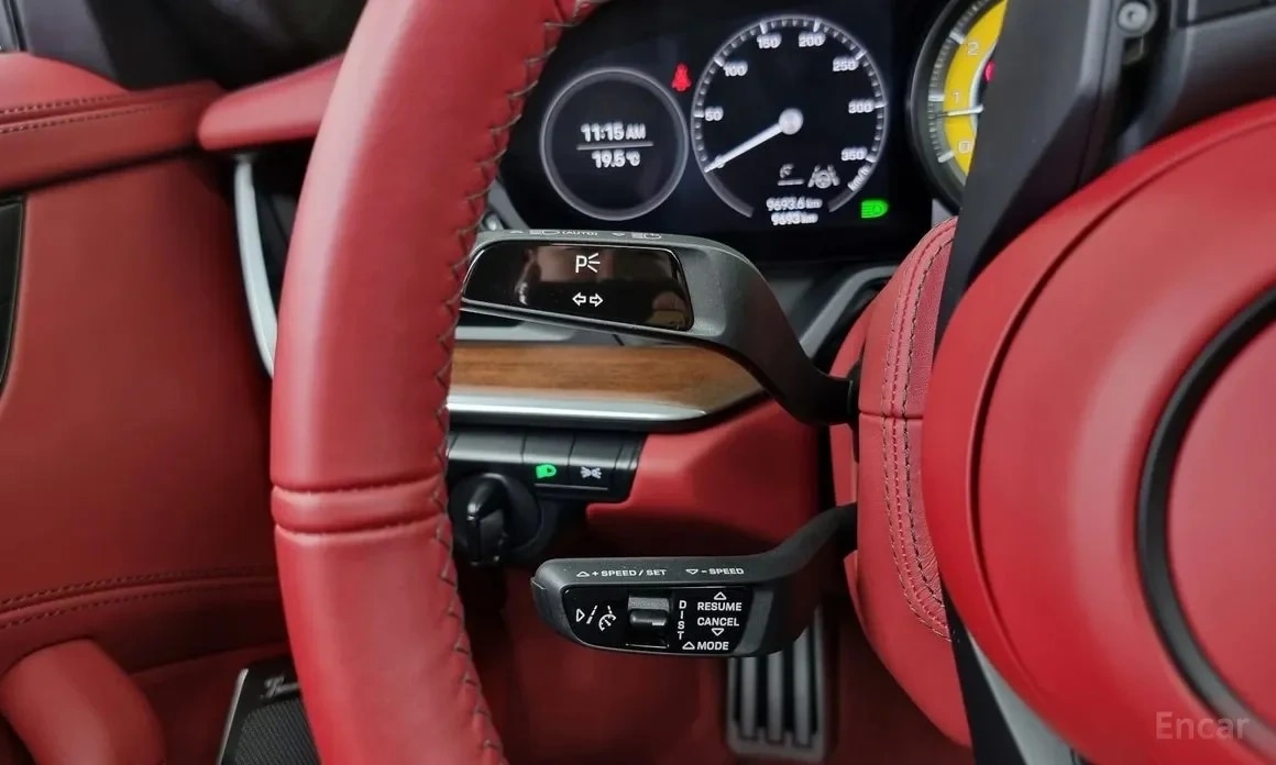 Porsche 911 Turbo S (992)