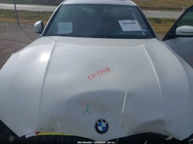 BMW 330I