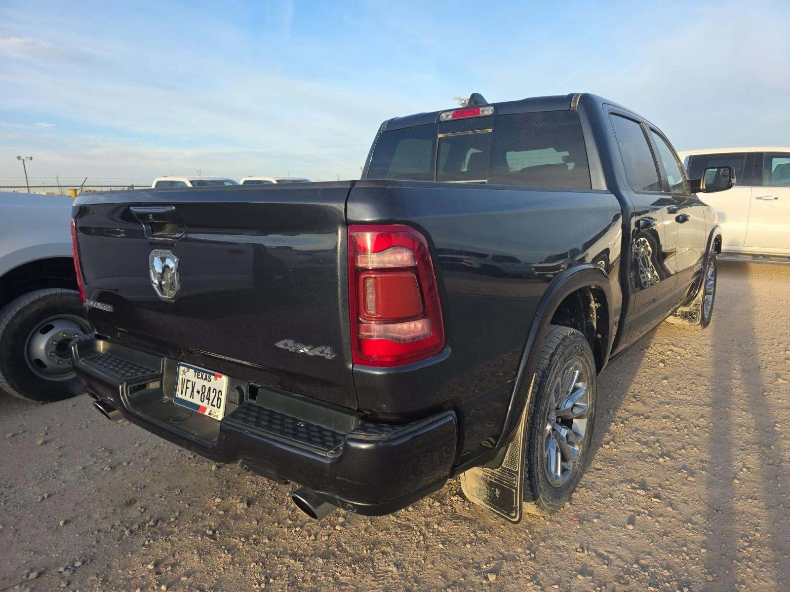 Ram 1500 Laramie Crew Cab Short Bed