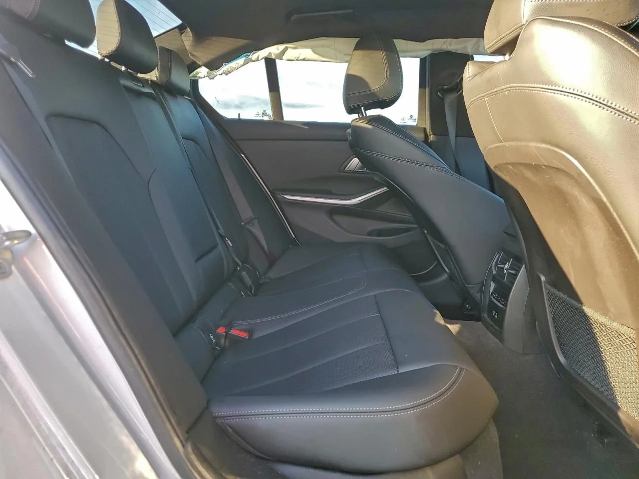 BMW 330XI