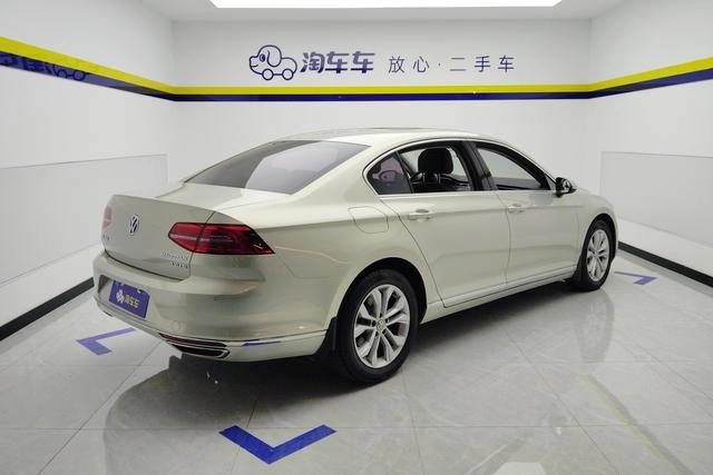 Volkswagen Magotan 2018 330TSI