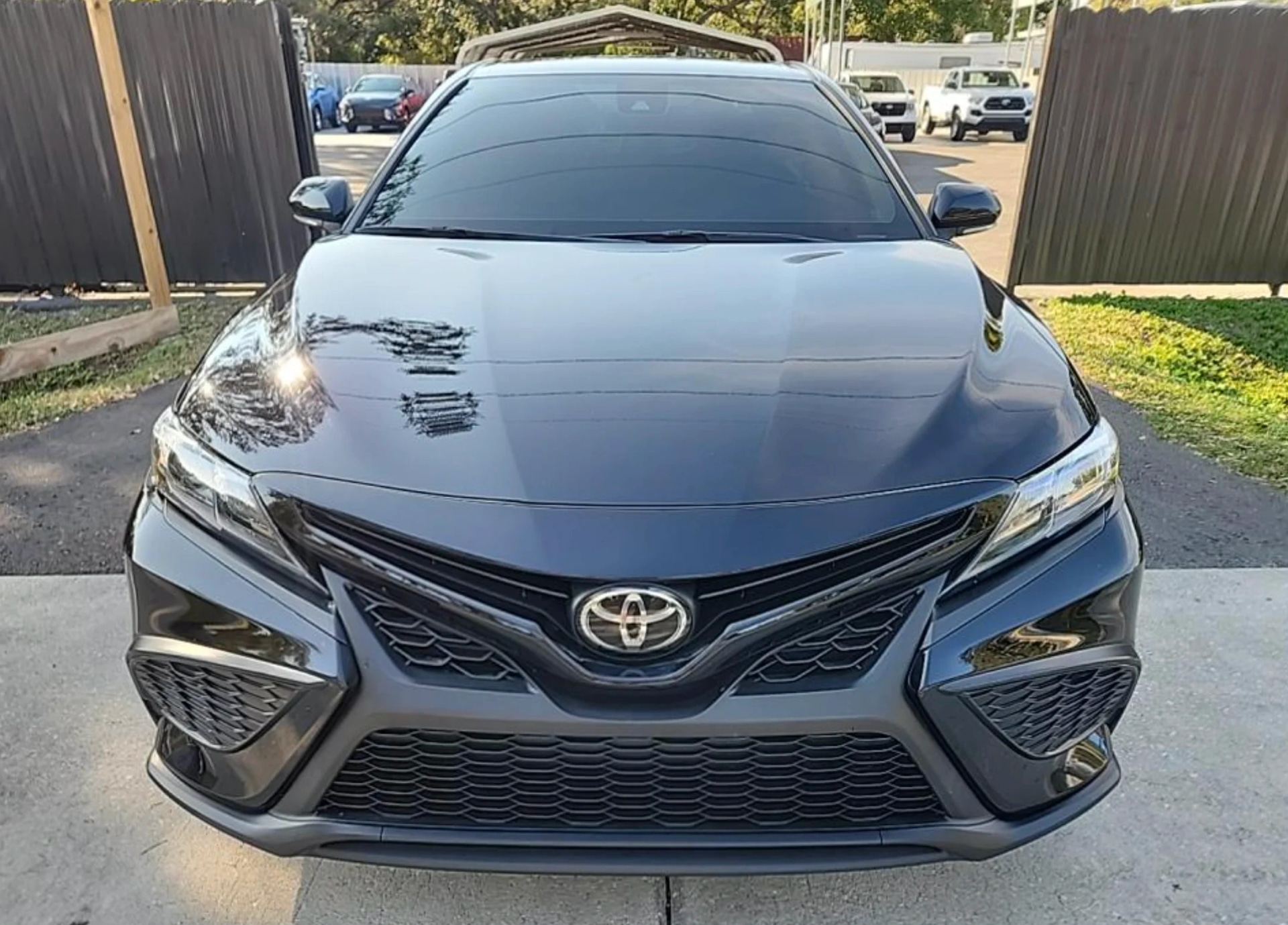 Toyota Camry SE