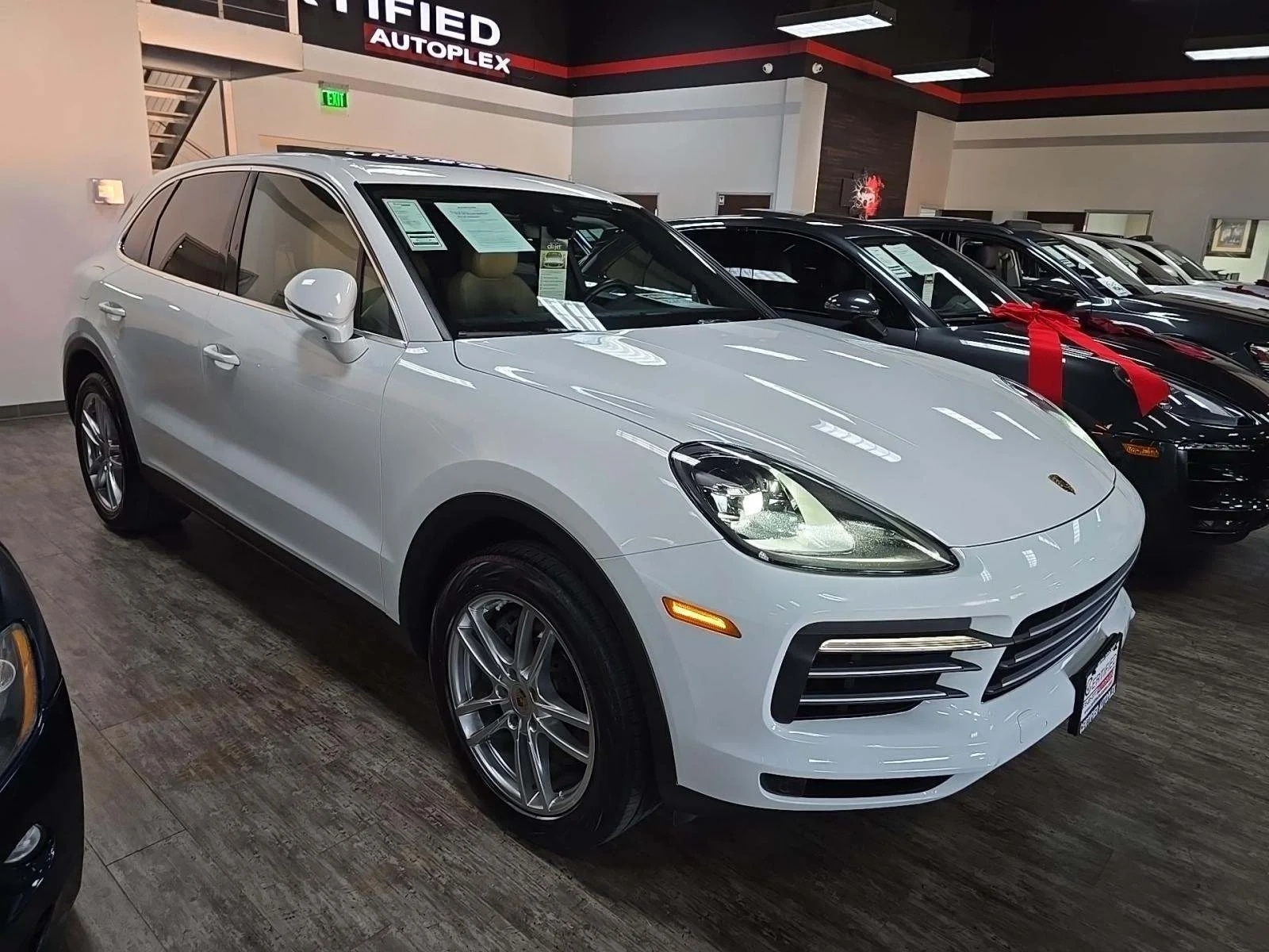 Porsche Cayenne Base