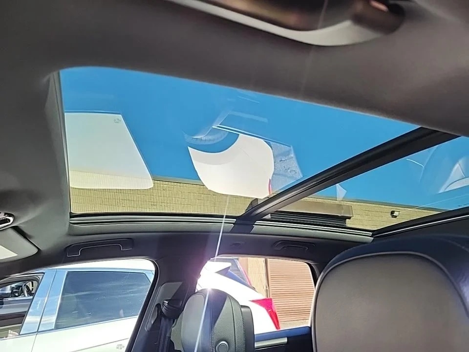 Porsche Cayenne Base