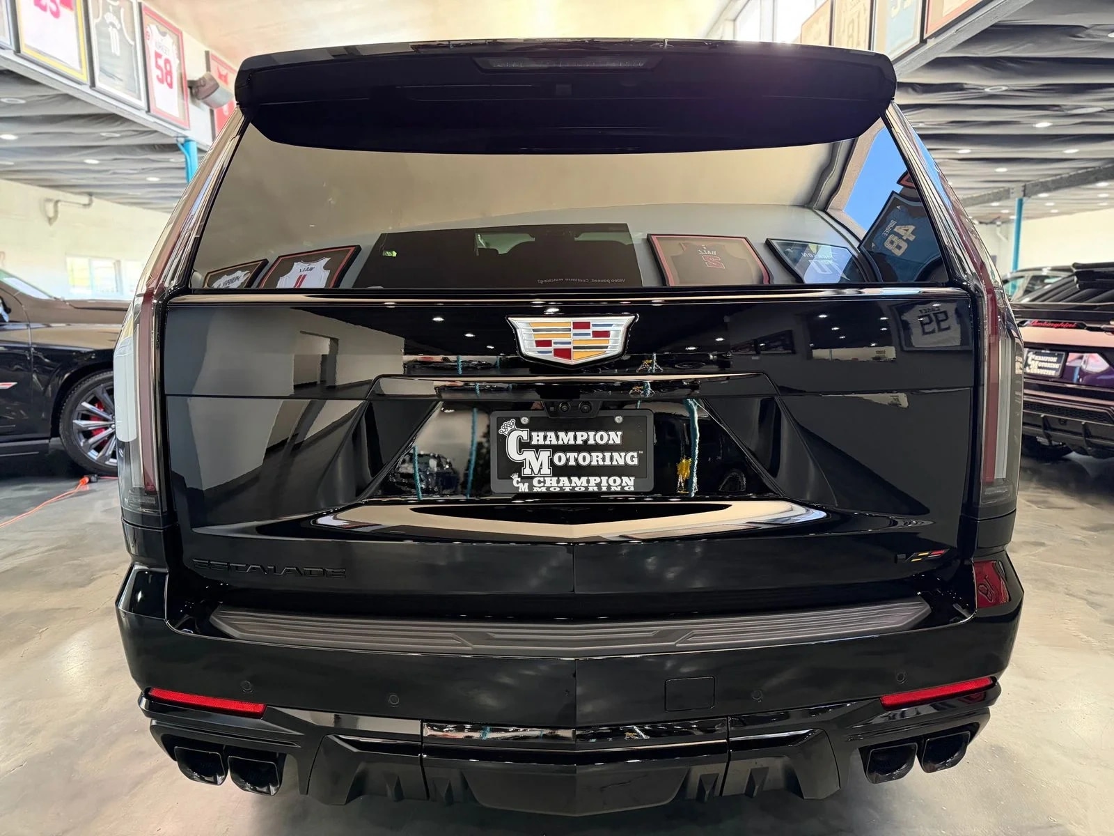 Cadillac Escalade ESV V-Series 1SD