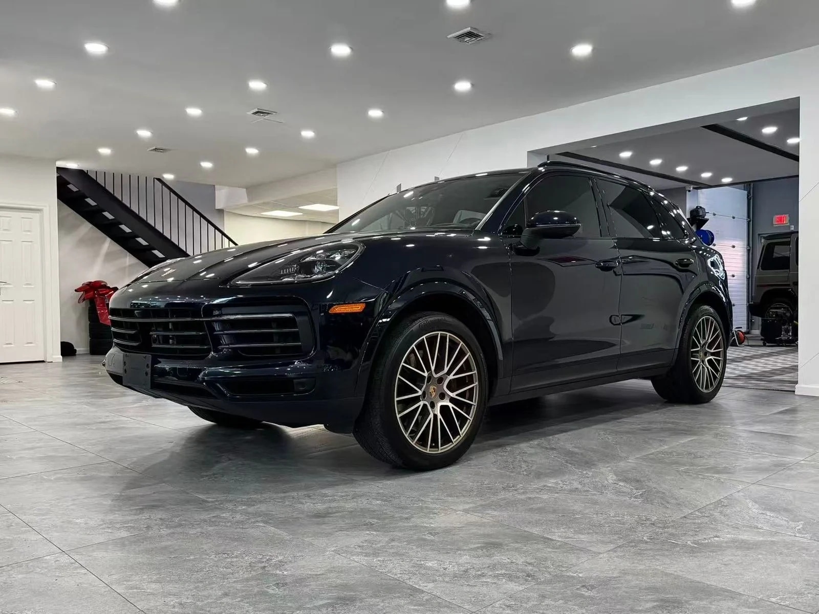 PORSCHE CAYENNE PLATINUM