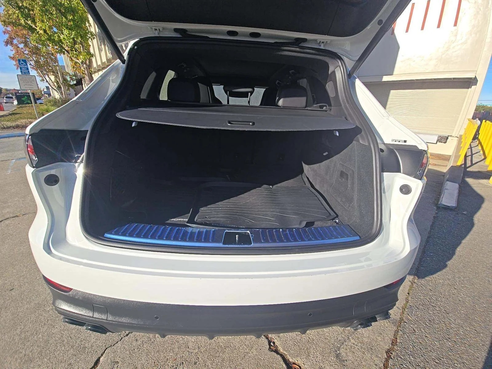 PORSCHE CAYENNE PLATINUM