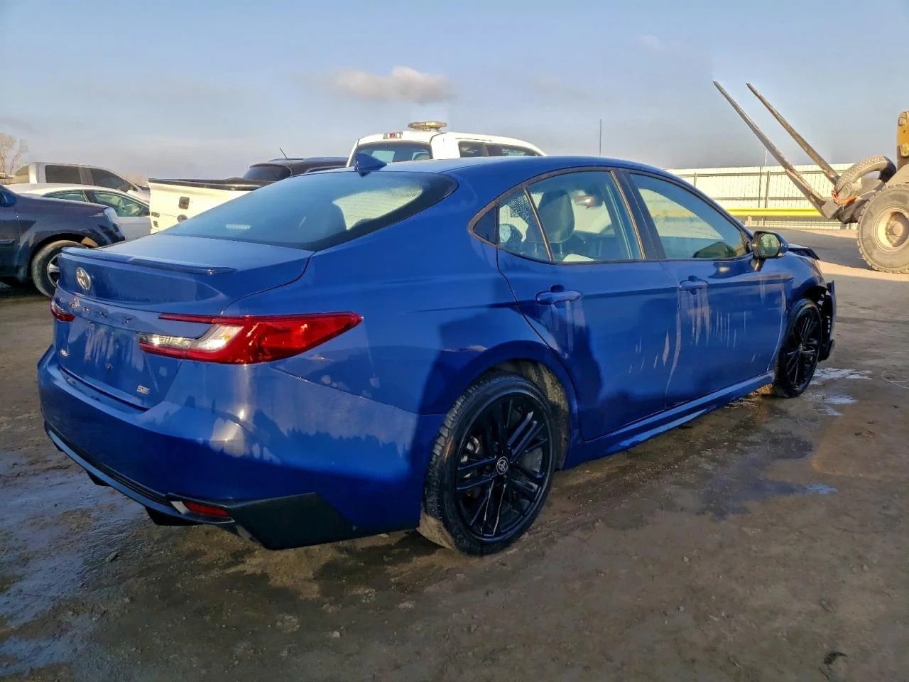 TOYOTA CAMRY XSE