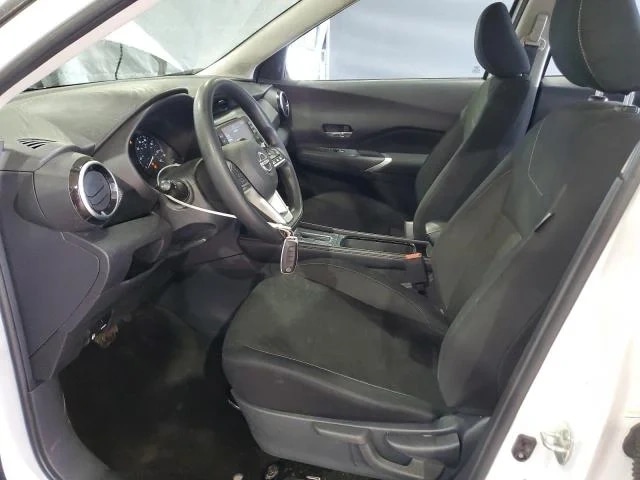 Nissan Kicks, SV
