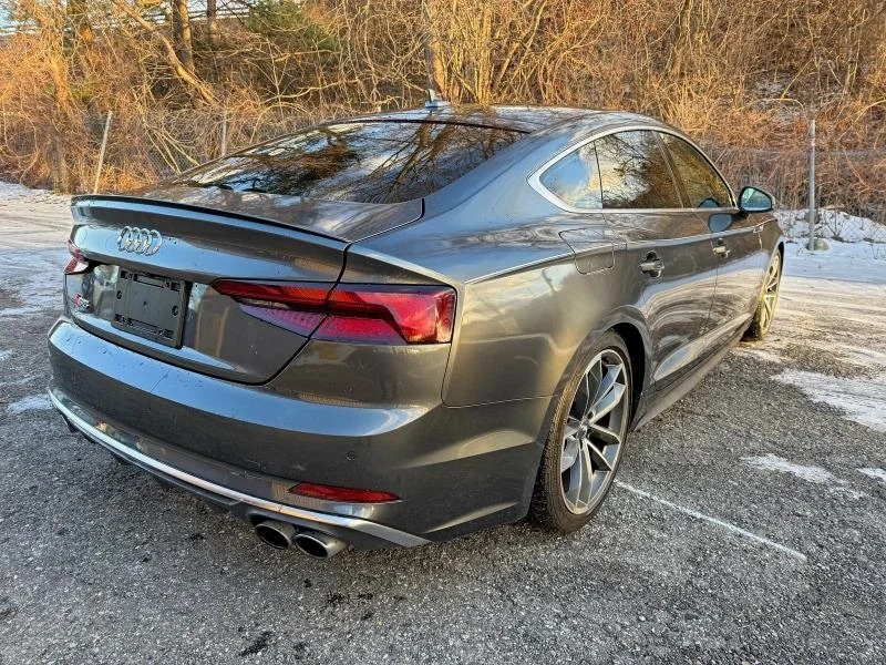 AUDI S5 PREMIUM PLUS